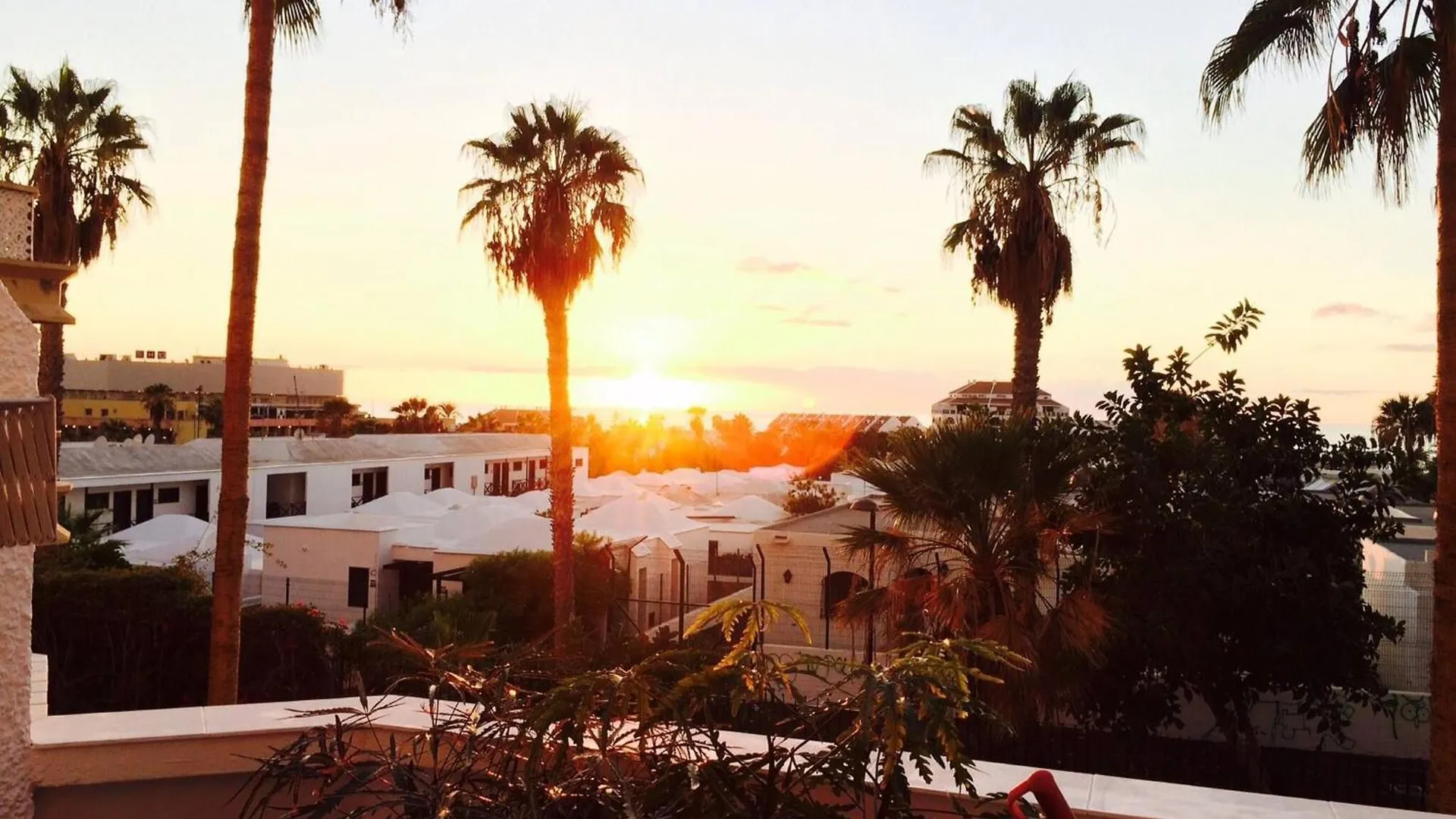 Beach Close Las Americas New Gem Apt Wi Fi Free Playa Honda Arona  Holiday home Arona (Tenerife)